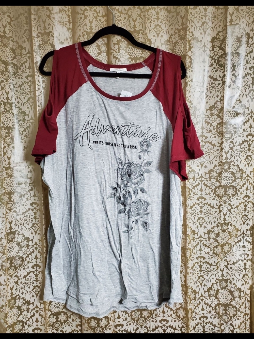 Maurices Cold-Shoulder Graphic Tee - Gray & Burgundy